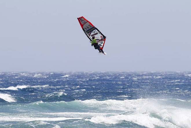 Daida stalled forward - PWA Pozo Gran Canaria World Cup 2011  ©  John Carter / PWA http://www.pwaworldtour.com